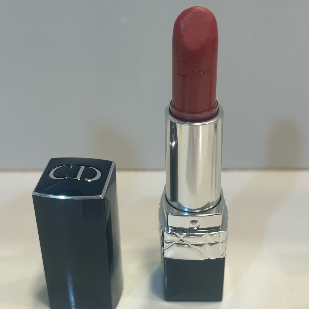 Christian Dior Rouge Blossom Lipstick in shade 644